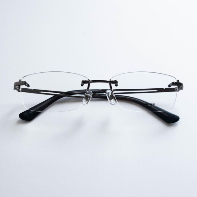 ＊◾️今日のメガネ◾️⚫︎Brand:POLICE⚫︎Model type:VPLL39J⚫︎Color:0568⚫︎Size:55◻︎18-142⚫︎Price:¥23,100(1.60ASレンズ付きセット価格/税込)※フレームの在庫状況は店舗ごとに異なるため、在庫が無いこともございます。※価格は掲載時の価格です。変動している場合もございます。お気軽に各店舗へメーカーや品番等をお伝えいただき、お問い合わせください。Photography by Yukino @garakutayukinoppe＊＊＊＊＊＊＊＊＊＊＊＊＊＊＊＊＊＊＊＊＊＊＊＊＊＊#今日のメガネ#ポリス#police#メガネのアド#メガネのアド田無店#メガネ#眼鏡#コンタクト#立川#八王子#所沢#府中#田無#眼鏡屋#眼鏡店#メガネ女子#メガネ男子#サングラス#メガネコーデ#メガネ修理#glasses#sunglasses#eyewear#eyewearstyle#メガネフレーム#メガネ店#メガネデビュー#田無メガネ#サングラス＊＊＊＊＊＊＊＊＊＊＊＊＊＊＊＊＊＊＊＊＊＊＊＊＊＊